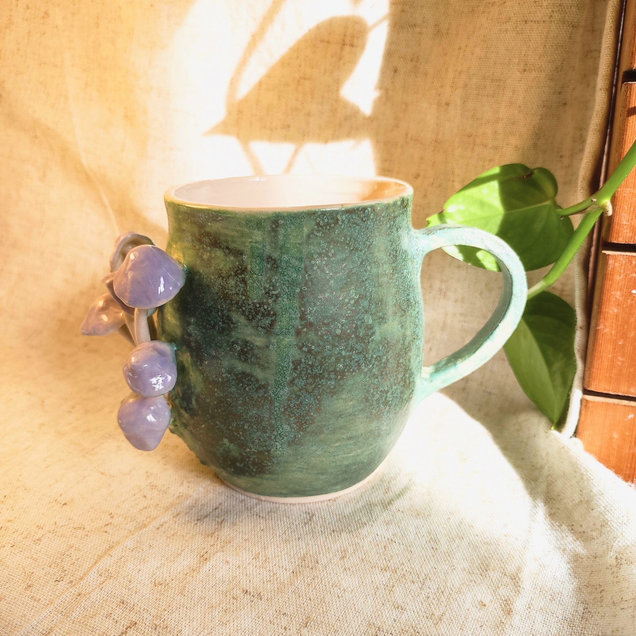 Mug à thé - "Purple Mushrooms" – Image 5